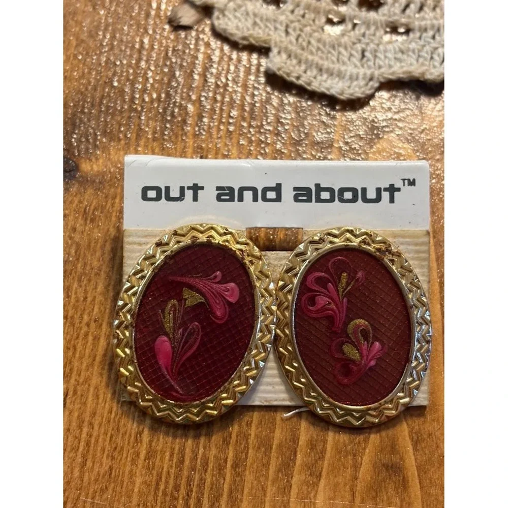 Vintage Oval Clip On Earrings Burgundy Red Gold Tone Floral Enamel Statement